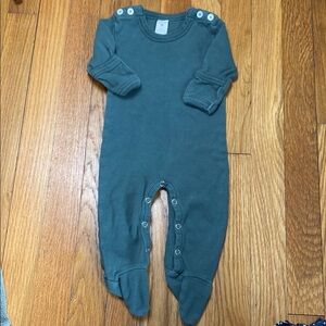 Kate Quinn Footie Organic Cotton